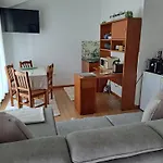 Chez Louise: Onde A Serra Beija O Ceu 홈스테이 *