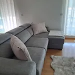 Homestay Chez Louise: Onde A Serra Beija O Ceu *