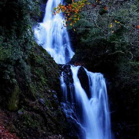 Chez Louise: Onde A Serra Beija O Ceu