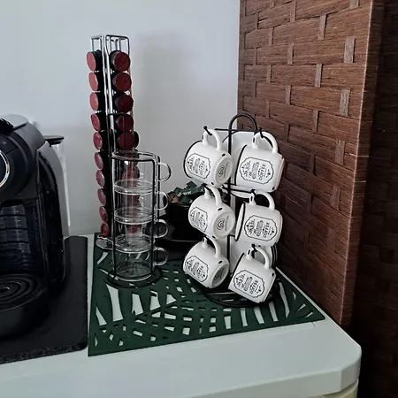 Chez Louise: Onde A Serra Beija O Ceu Луса