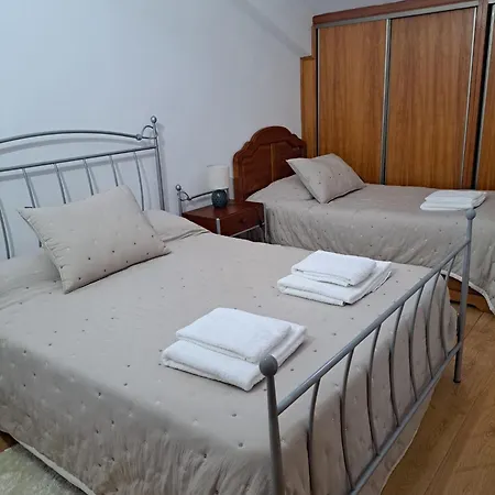 Chez Louise: Onde A Serra Beija O Ceu בית אירוח