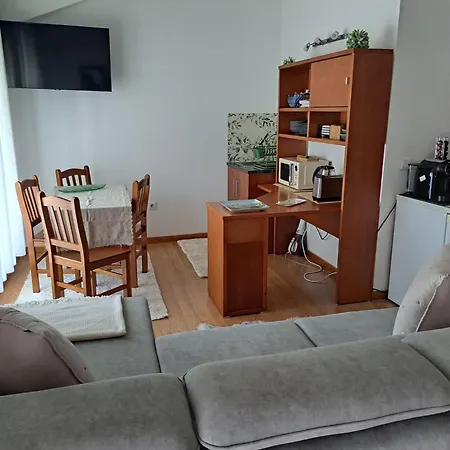 Chez Louise: Onde A Serra Beija O Ceu בית אירוח *