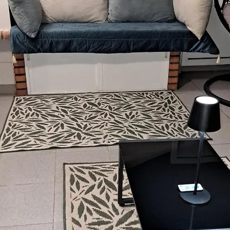 Chez Louise: Onde A Serra Beija O Ceu Луса