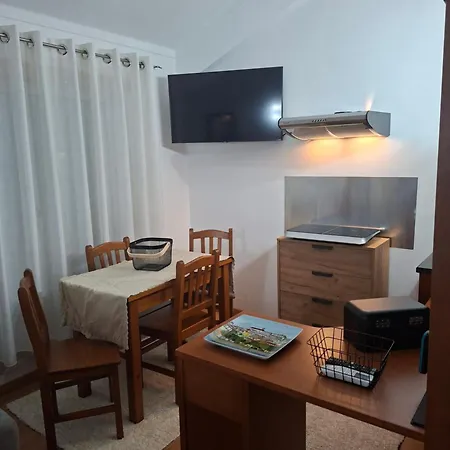 Chez Louise: Onde A Serra Beija O Ceu Rum i privatbostad *