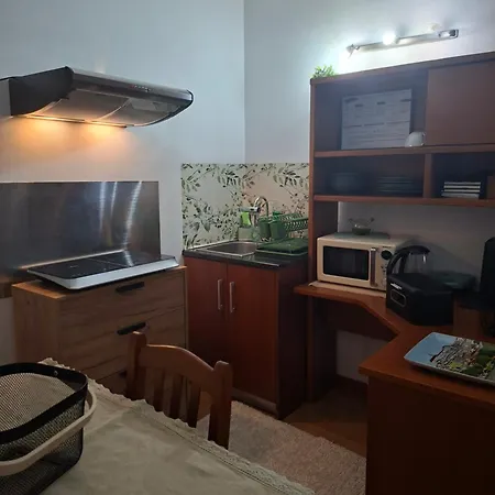 Chez Louise: Onde A Serra Beija O Ceu Rum i privatbostad Lousã