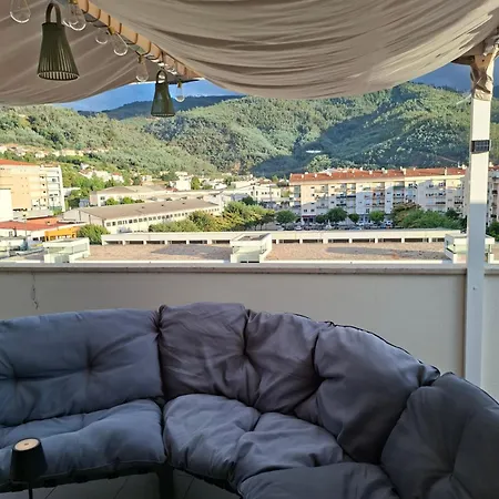 Chez Louise: Onde A Serra Beija O Ceu Lousã