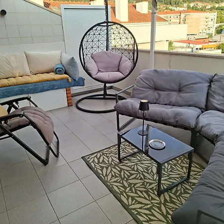 Chez Louise: Onde A Serra Beija O Ceu * Lousã