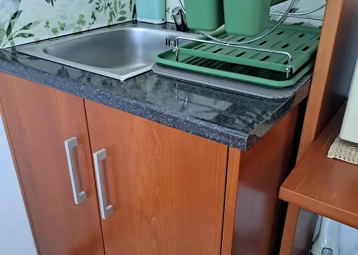 Chez Louise: Onde A Serra Beija O Ceu